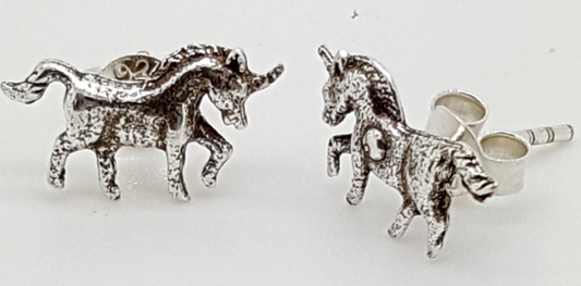 EB0540 MCJ S/S Unicorn Stud Earrings