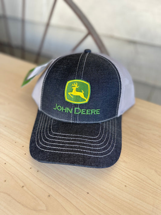 13080422CH00 John Deere Logo Cap