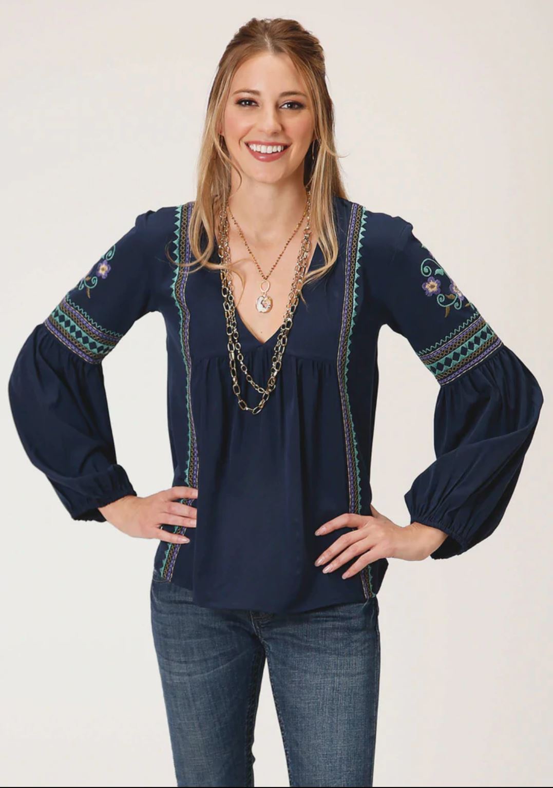 03-050-0565-7040BU Roper Women's Embroidered Blouse