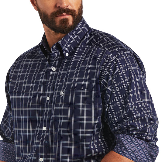 10036942 Ariat Men's Wrinkle Free Landon Classic LS Shirt Peacoat Navy