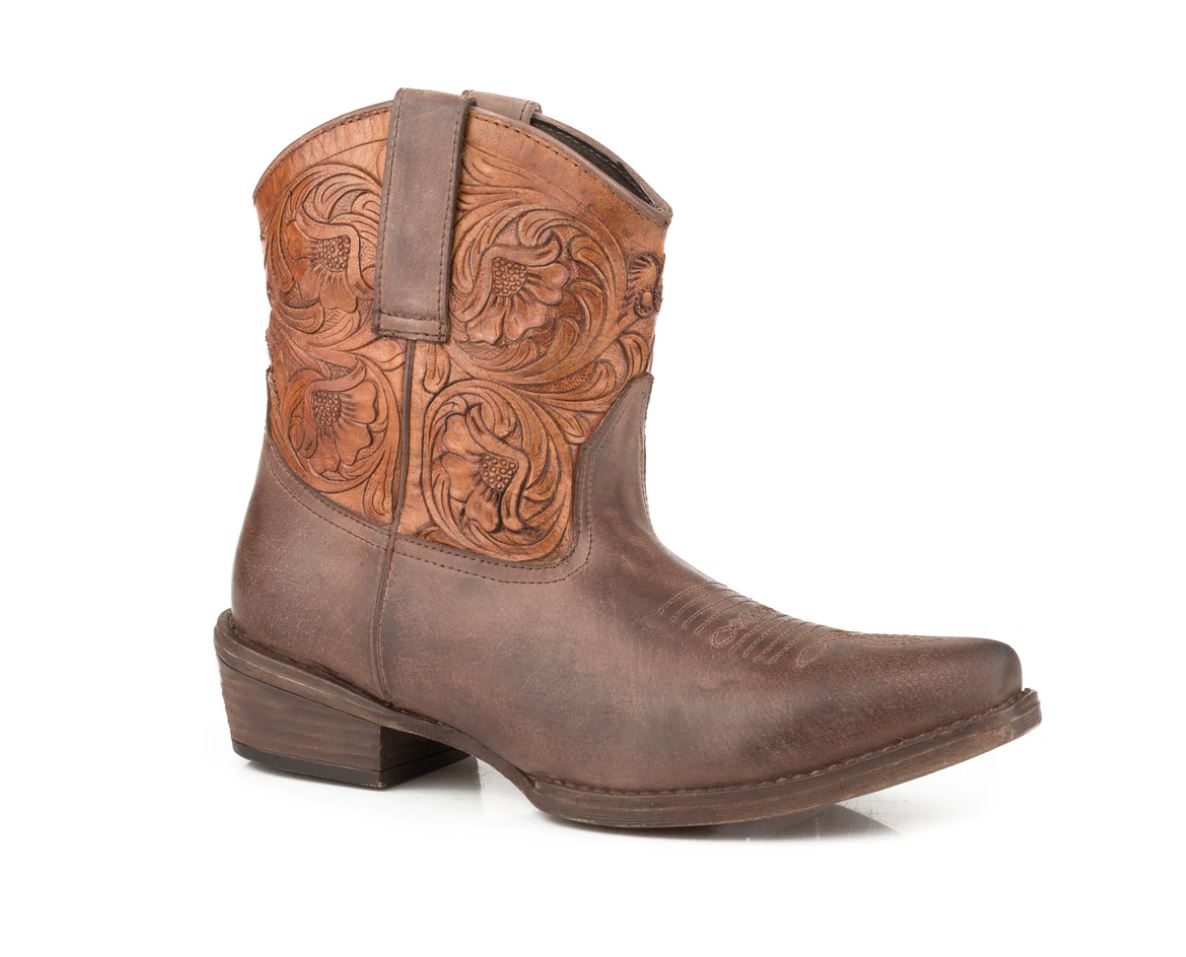 09-021-0908-2677 Roper Women's Dusty Leather Tooled Boot Brown