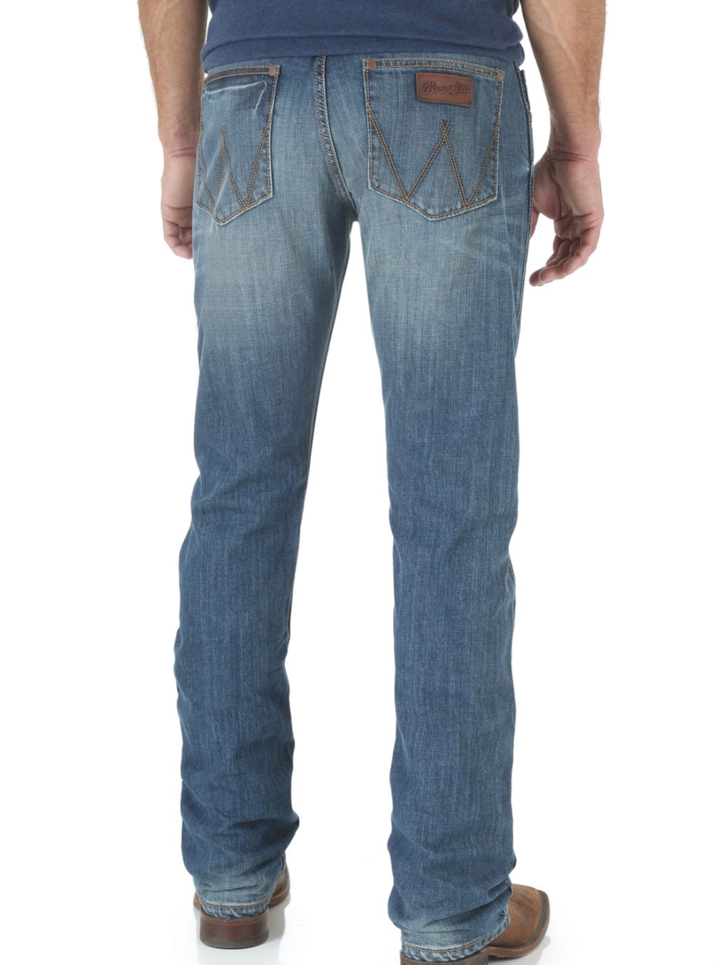 WLT88CW Wrangler Mens Retro Slim Straight Jean 34’ leg