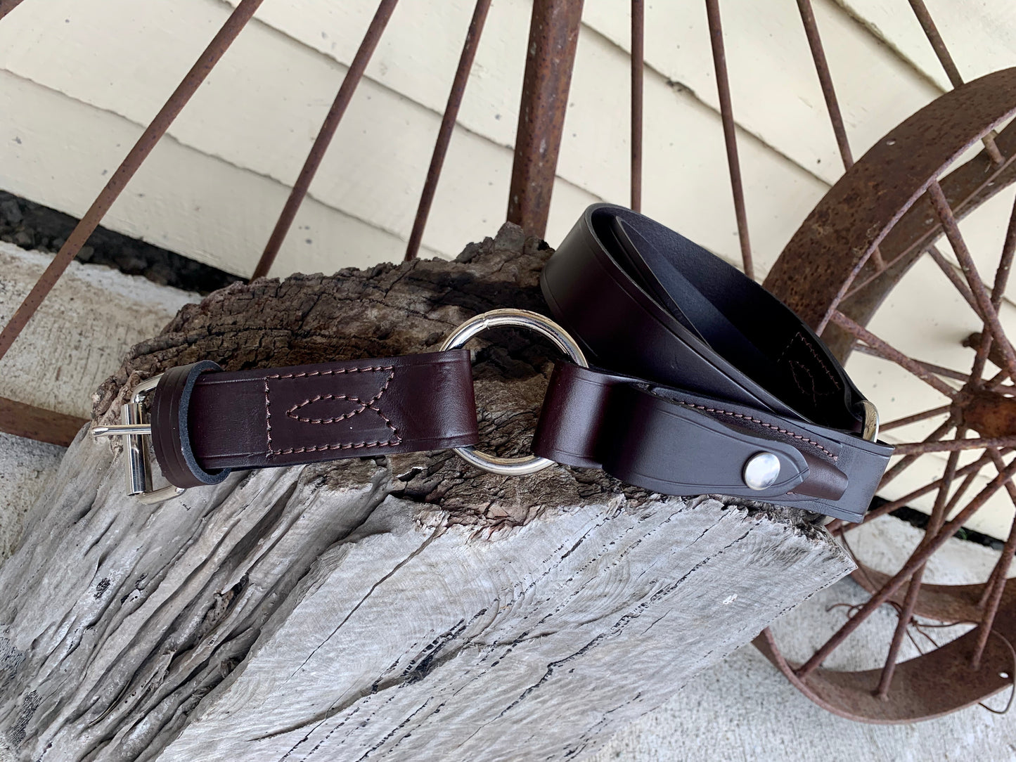 108FS Leather Ringer Belt with Pouch