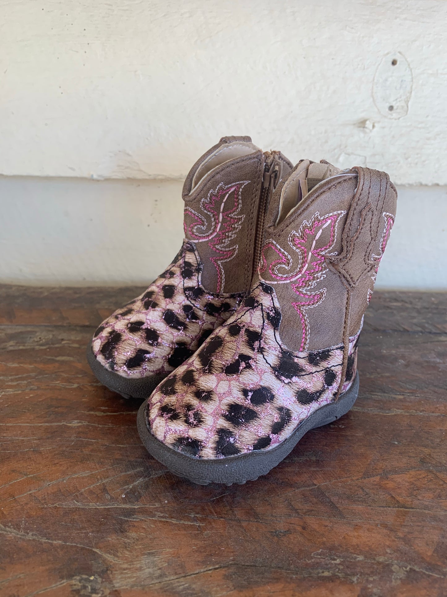 09-016-1901-2565 Roper Cow babies Glitter Leopard - Pink