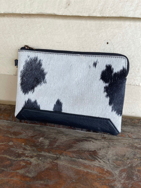 70071 Detroit Cowhide Clutch Multi Black and White